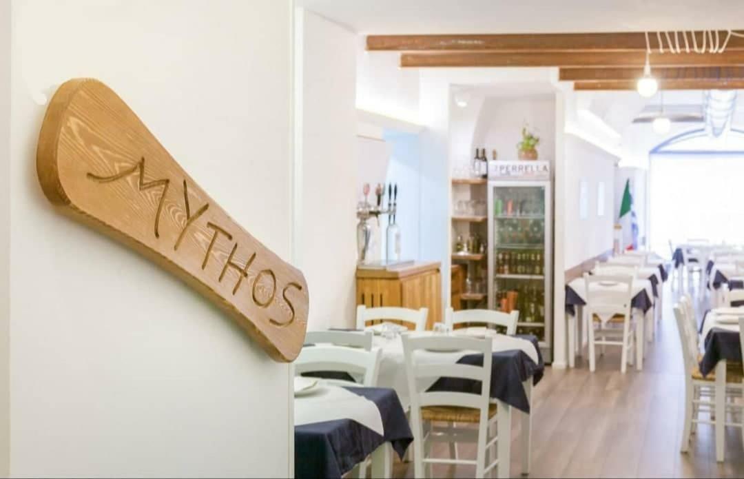 Ferienwohnung Mythos Holidays Salerno Exterior foto